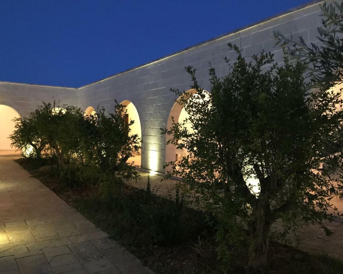 オストゥーニ Masseria Lamacavalloヴィラ エクステリア 写真